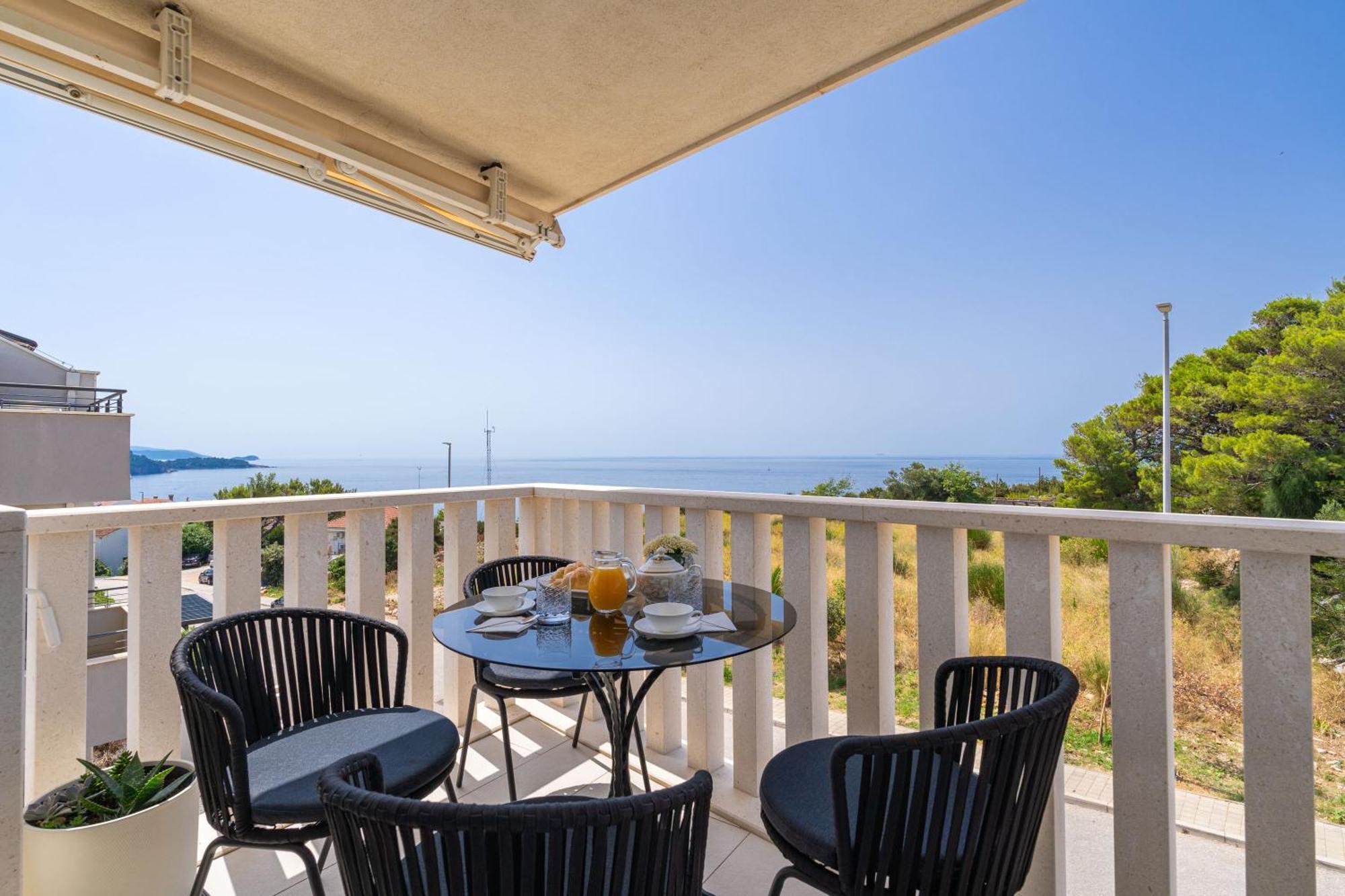 Apartment Apollo In Dubrovnik With Sea View ภายนอก รูปภาพ