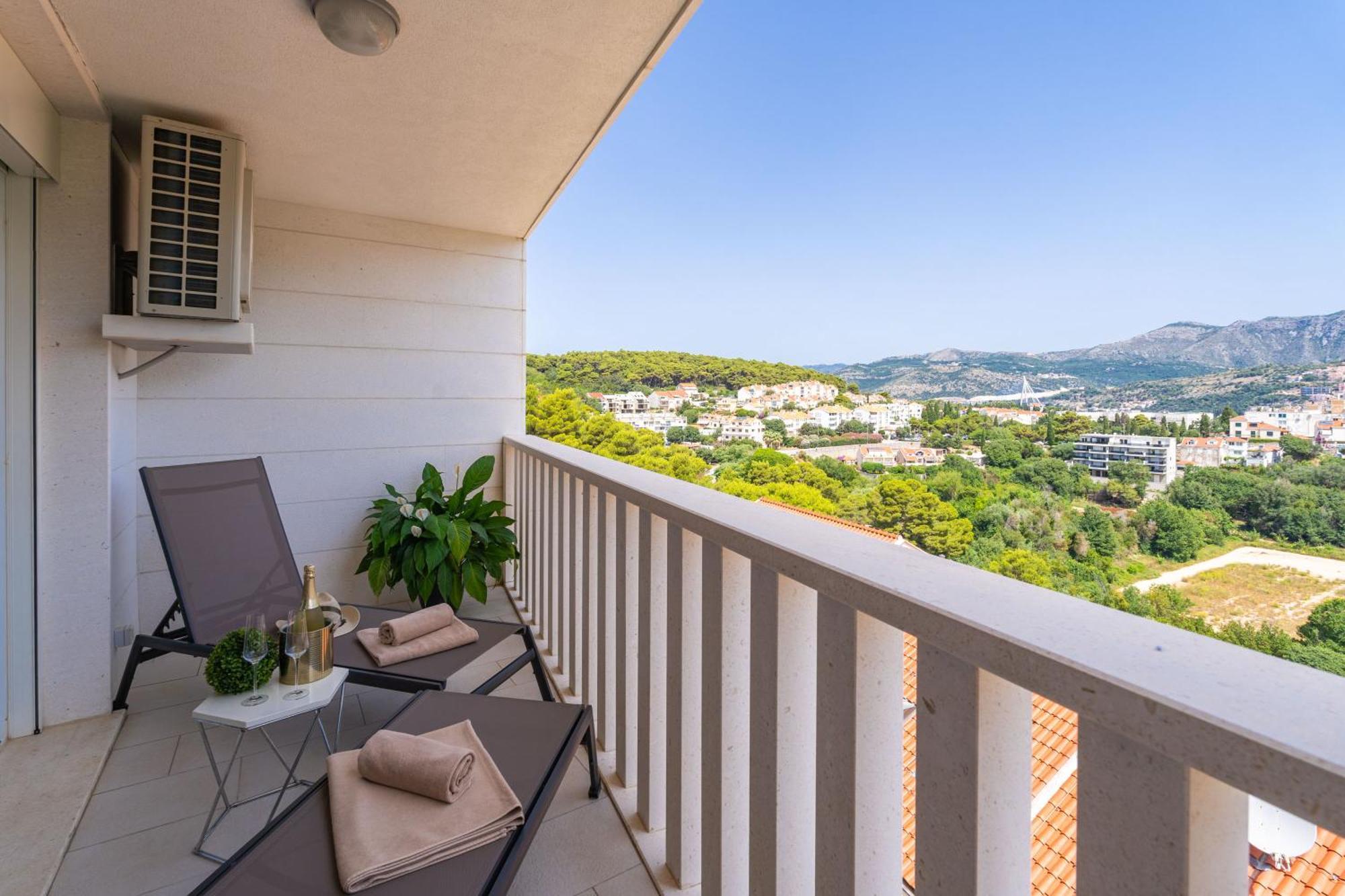 Apartment Apollo In Dubrovnik With Sea View ภายนอก รูปภาพ