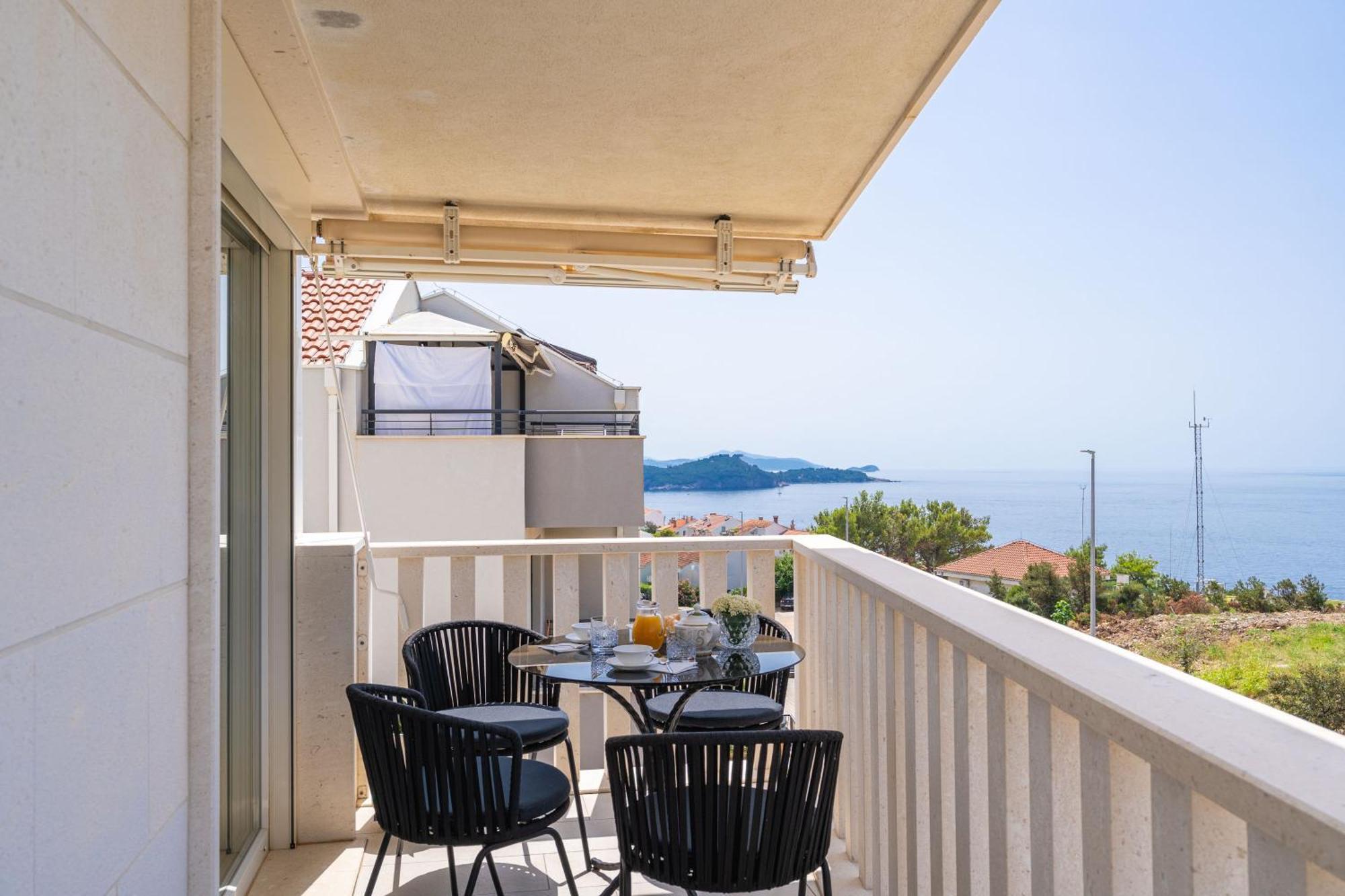 Apartment Apollo In Dubrovnik With Sea View ภายนอก รูปภาพ