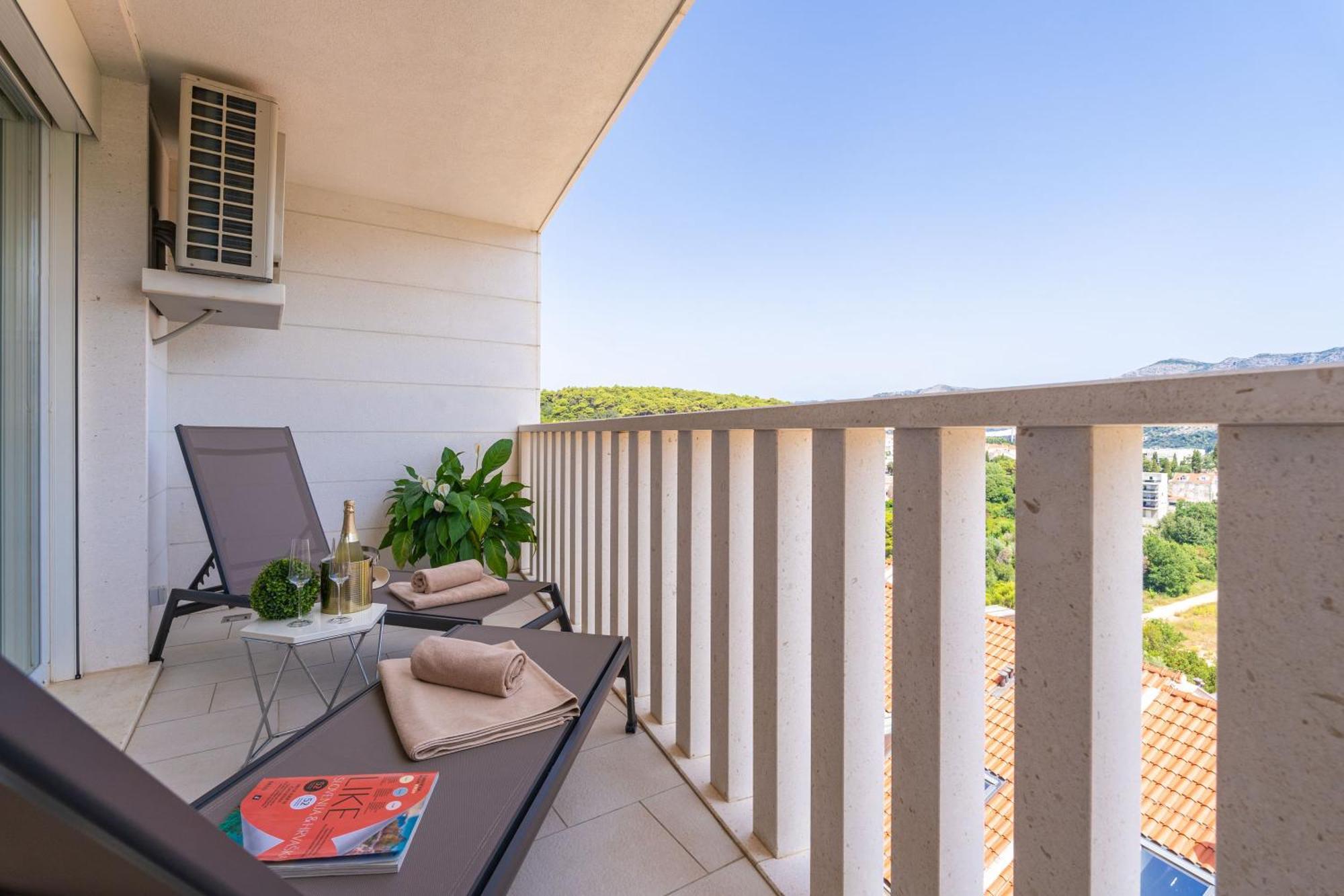 Apartment Apollo In Dubrovnik With Sea View ภายนอก รูปภาพ
