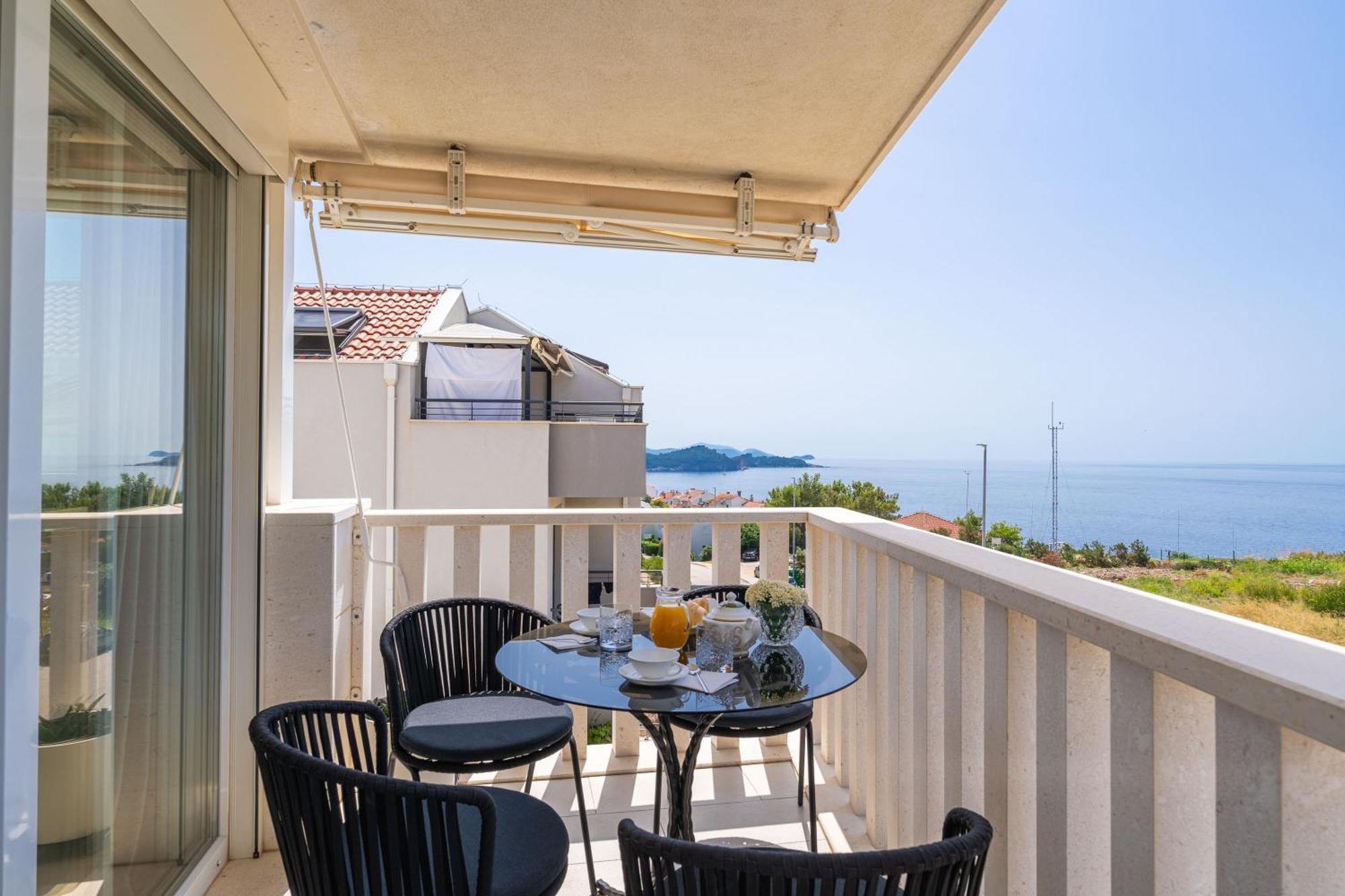Apartment Apollo In Dubrovnik With Sea View ภายนอก รูปภาพ
